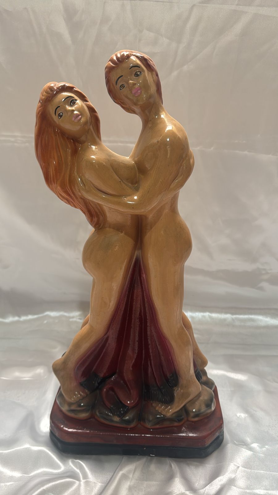 LOS AMANTES ENTRELAZADOS