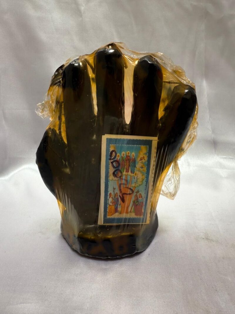 Vela Mano Negra del Dominio